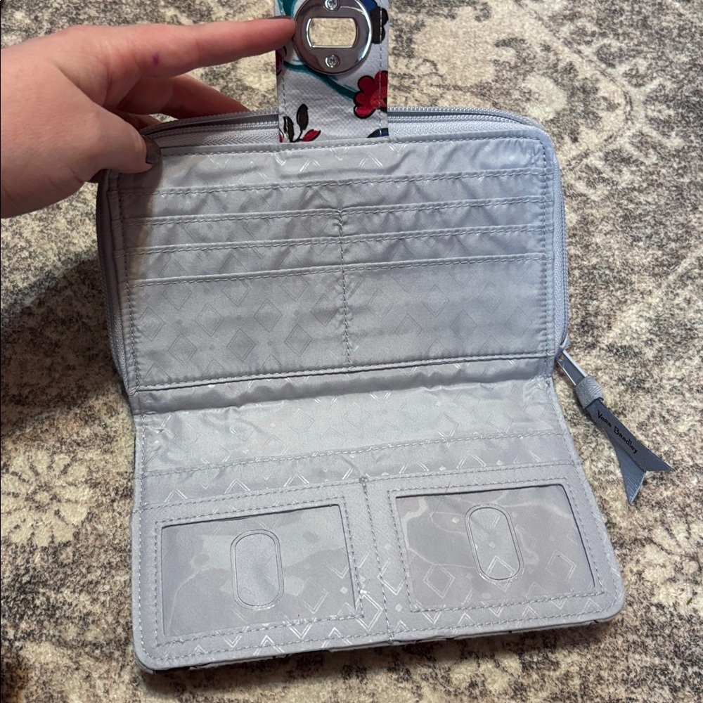 NWT Vera Bradley Wallet - Picture 6 of 10